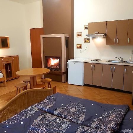Appartement Drzewosfera à Wilcze  Extérieur photo